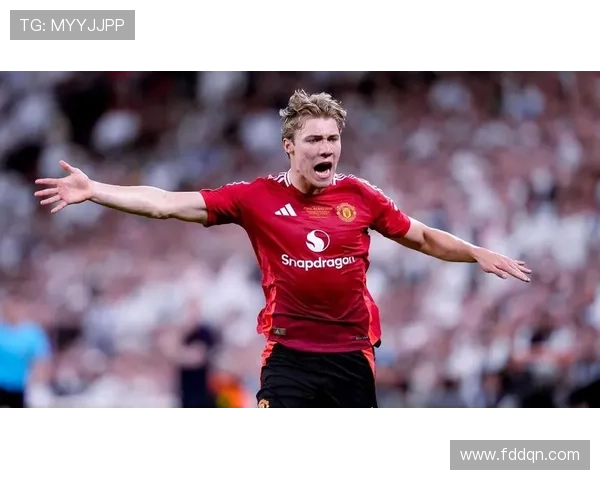 B费赛前热身和中场传授饼谢什科