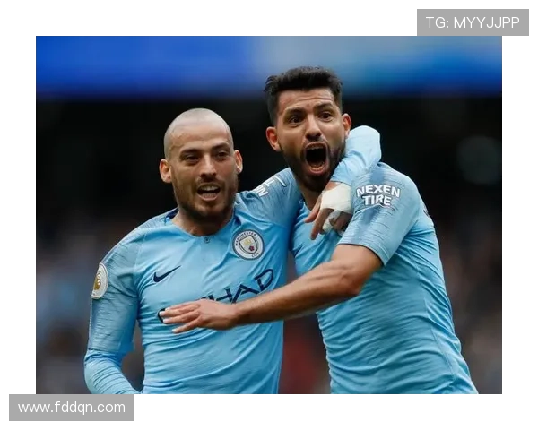 D席:现代足球几乎全是身体对抗;哈兰德是传球手的福音 D席:现代足球几乎全是身体对抗;哈兰德是传球手的福音